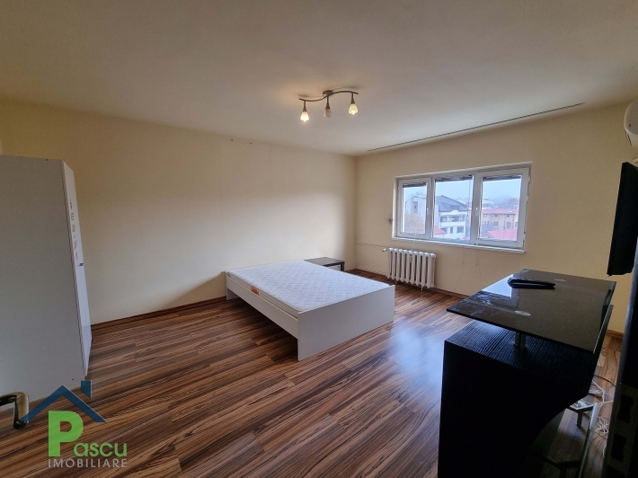 Inchiriere apartament 3 camere Brancoveanu, 80 mpu, apropiere metrou, mobilat si utilat modern