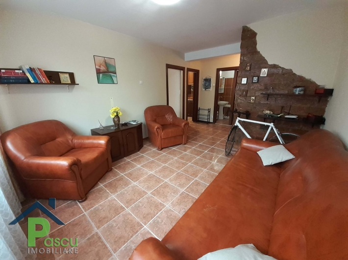 Vanzare apartament 2 camere Eroii Revolutei, metrou, parter, cf. I, acte la zi!