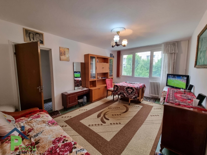 Vanzare apartament 3 camere soseaua Giurgiului, aleea Calinesti, cf. I, etaj 2, 63 mpu